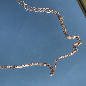 Simple gold necklace